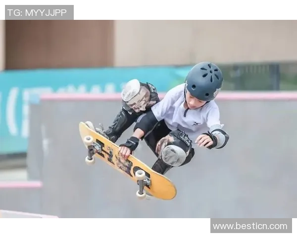 深圳滑板队的节奏与文化碰撞探索滑板运动的魅力与发展之路